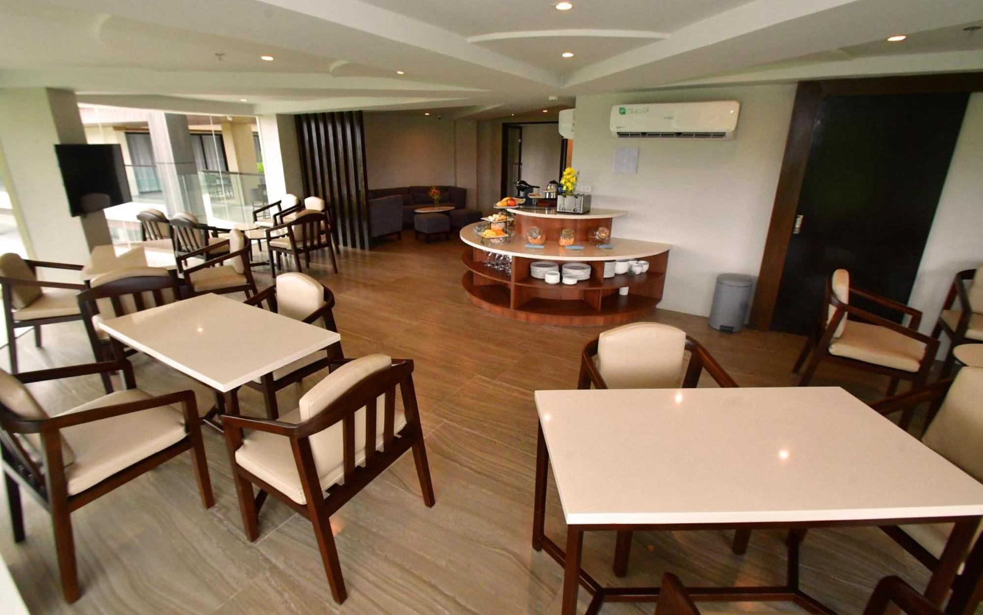 Canyon Hotels & Resorts Boracay Balabag  Zewnętrze zdjęcie